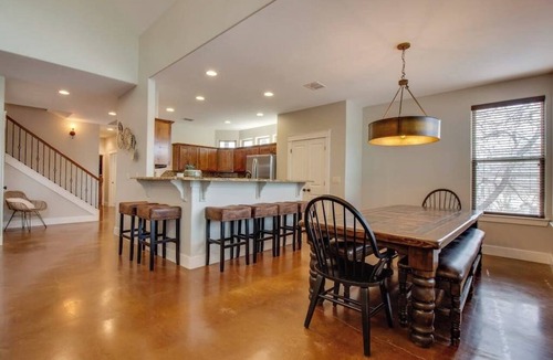 Burnet House | Lakefront Home With Wifi, Entertainment, Dock & Lake Views - Dogs OK