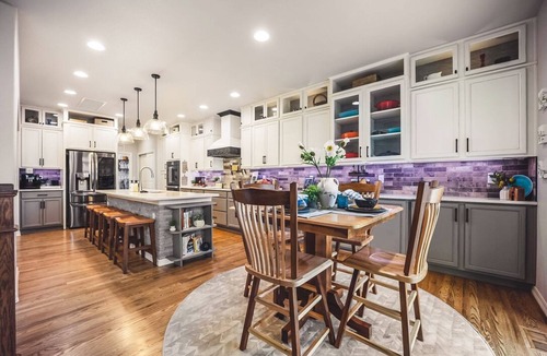 Monument House | Lakefront Spa Luxe View & Theater & Game Lounge Sleeps 10 USAFA 10 Min