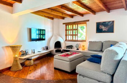 San Pedro La Laguna Villa | Lakefront Villa with Beach Access & Infinity Pool