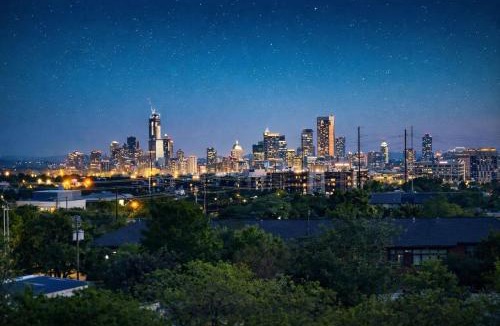 Brentwood Apartment | LAMAR 401