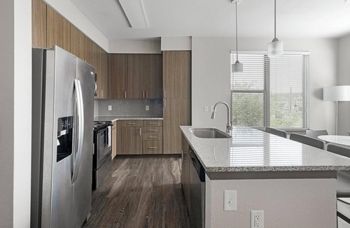 Memorial Apartment | Landing | Amazing 2BD, Gym