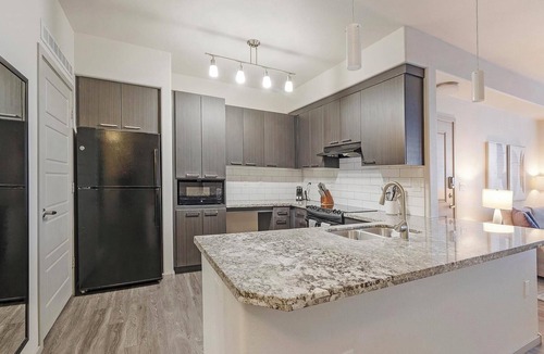 Arrowhead Ranch Apartment | Landing | Chic 1BD, Gym