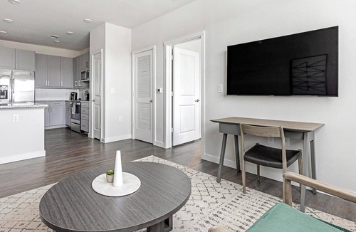 Spring Branch East Apartment | Landing | Chic 2BD, Courtyard, Gym