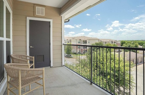 Austin Apartment | Landing | Incredible 1BD, Clubhouse, Pool