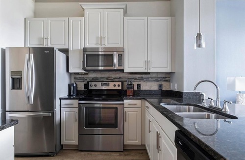 Westchase Apartment | Landing | Incredible 1BD, Clubhouse, Gym
