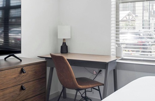 Austin Apartment | Landing | Incredible 1BD, Yoga Studio, Gym
