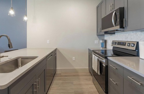 Midlothian Apartment | Landing | Modern 1BD, Clubhouse, Game Room