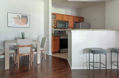Falconhead Apartment | Landing | Modern 1BD in Bee Cave