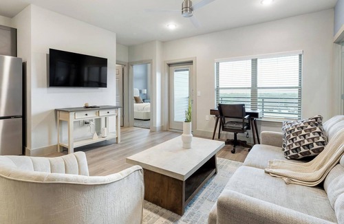 Midlothian Apartment | Landing | Modern 2BD, Clubhouse, Game Room
