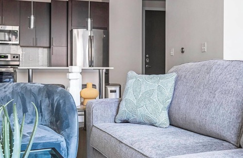 Woodland Heights Apartment | Landing | Modern Studio, Game Room, Gym
