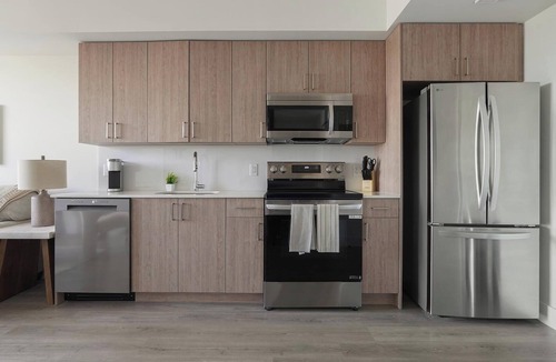 Hialeah Apartment | Landing | Spectacular 1BD, Gym
