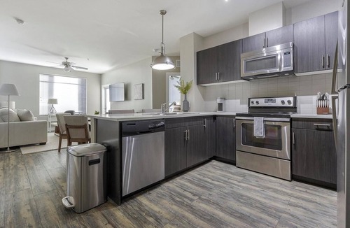 Washington Park West Apartment | Landing | Spectacular 2BD, Clubhouse, Gym