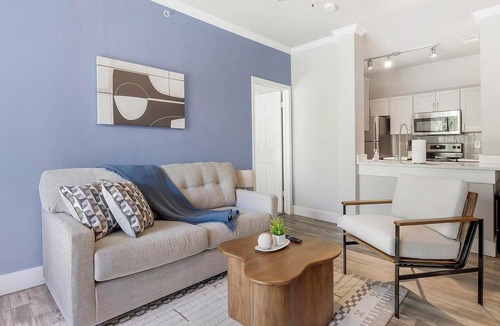 Fort Worth Apartment | Landing | Stunning 2BD in Cityview