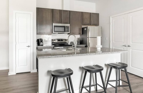 Dallas Apartment | Landing | Stylish 1BD, Pool, Gym