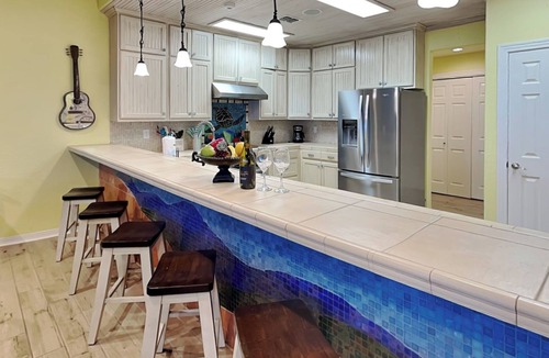 Port Aransas House | Large Beachfront Home w/stunning views, private pool, game room, & more