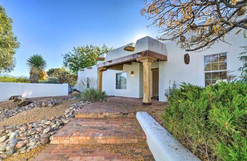 Mesilla Park House | Las Cruces Home 'La Casa Blanca' w/Courtyard