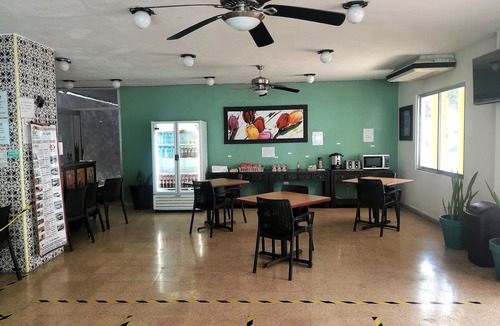 Centro Hotel | Las Dalias Inn