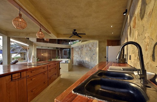 Santa Maria Tonameca Villa | Las Palmas: fine designed room in a spectacular front beach setting.
