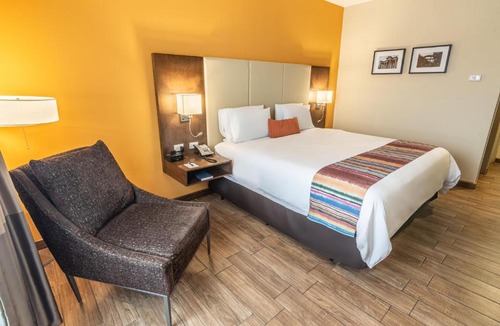Quetzaltenango Hotel | LATAM HOTEL Plaza Pradera Quetzaltenango