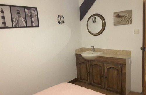 Le Loreur Bed & Breakfast | Le château du bonheur(swimming pool, sauna, jacuzzi, massage)