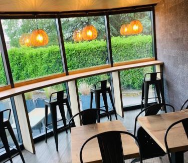 Meylan Hotel | Le Mokca