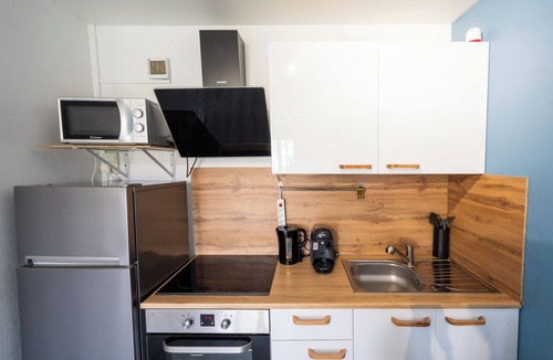 Evreux Apartment | Le studio epure du commandant