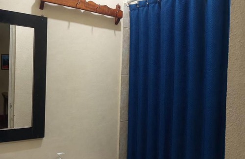 Zona 1 Hotel | Lerri colonial