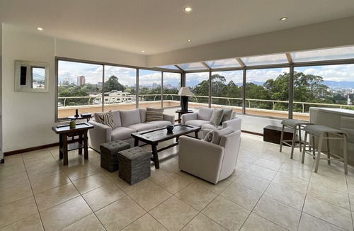 Zona 16 Apartment | Lindo penthouse con lindas vistas, espacioso cerca de Paseo Cayala
