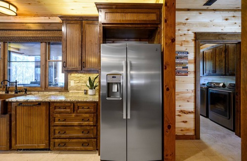 Hochatown Cabin | Liquid Therapy Lodge | Resort-Style Luxury with Private Pool and Cabana