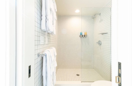 Green Mountain Falls House | Little Beaver Inn