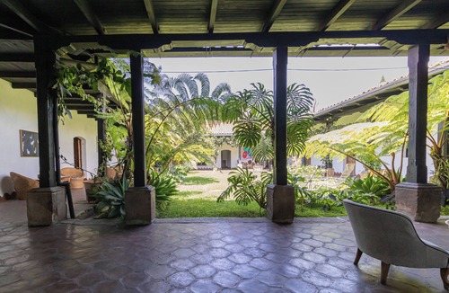 Antigua Guatemala House | LOCATION, LOCATION, LOCATION! 18th Century Colonial house in Antigua Guatemala