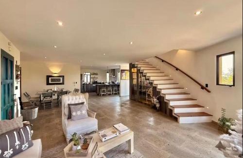 Santeagueda Hotel | Loft 46 Urban Living