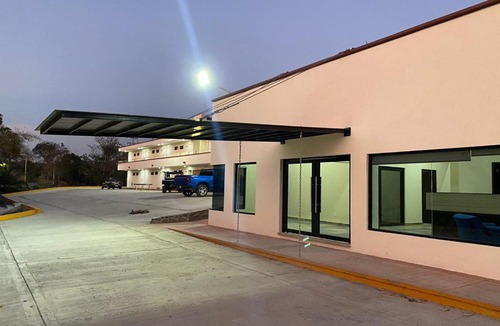 Cotaxtla Hotel | LOS BAMBUES HOTEL