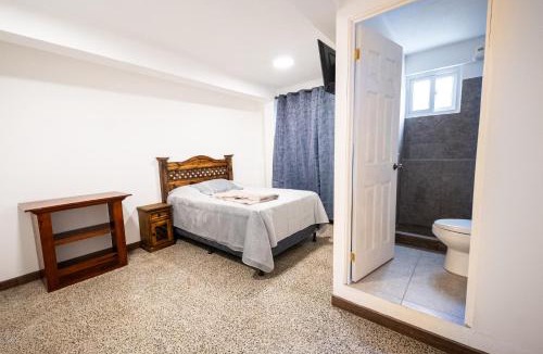 Coban Hotel | Los Faroles Zona 3