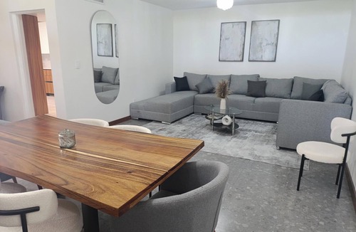 Delicias House | Los Moros House - Delicias