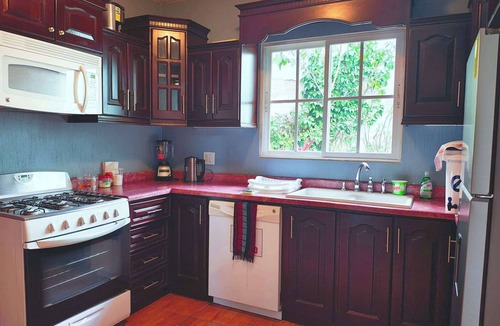 Esquipulas House | Lovely 3-bedroom house in Esquipulas with AC, WiFi. Enjoy your stay