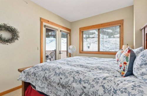 Whitefish Condo | Lovely Black Diamond Condo at Whitefish Resort