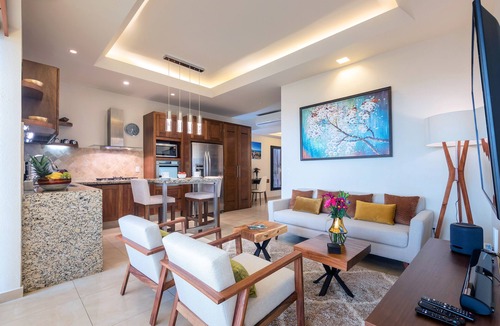 Amapas Apartment | Lovely Ocean View Condo; Fully renewed!