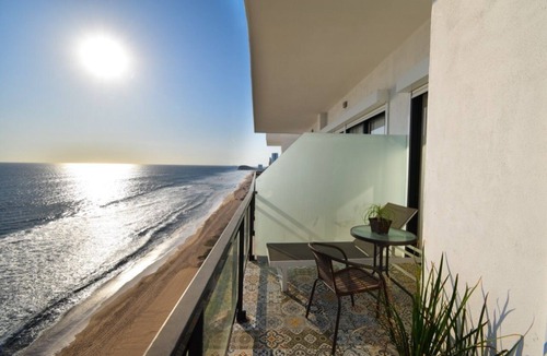 Villa Marina Condo | Lujoso departamento frente al mar
