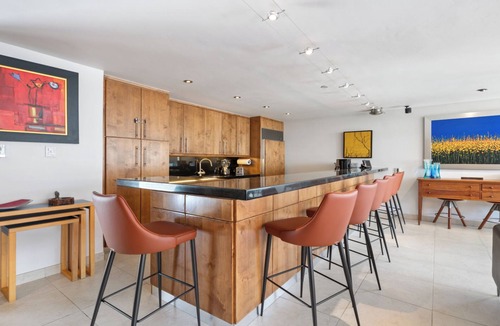 Vail Condo | Luminous 3BR A/C Marble & Hardwood Luxury with Stunning Mountain Views