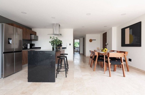 Hipodromo Condesa Apartment | Lux 2BR Apt with balcony @The Corner Condesa