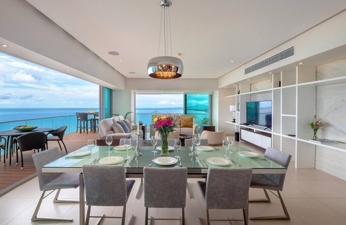 North Hotel Zone Condo | Luxe 4BR Oceanfront Condo w/Panoramic Views |Pool