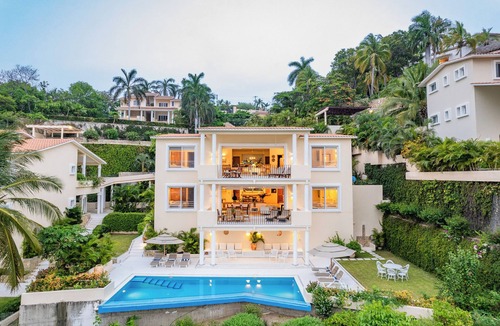 Santa Maria Huatulco Condo | Luxe Oceanfront Condo Overlooking Resort District