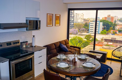 Zona 13 Apartment | Luxurious, overlooking the airport and central.