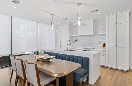 Horseshoe Bay Apartment | Luxurious Lakefront Stay + Dining, Golf, & Spa