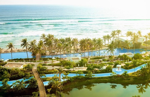 Playa Diamante Resort | Luxurious resort stay for a group/family with beautiful beach and amazing pools!