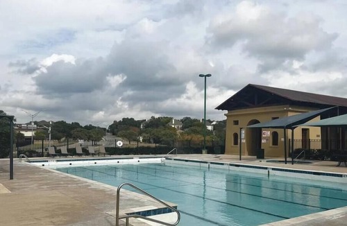 Stone Oak House | Luxurious Stone Oak house/San Antonio Oasis/4BR w/Hot Tub & Pool