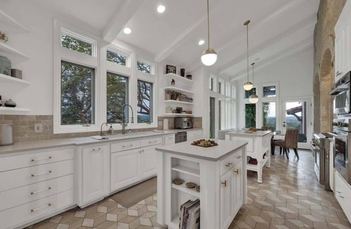 Fredericksburg House | Luxurious Watershaus Ranch - Pool and Hot Tub, Fireplaces, Stunning Views!