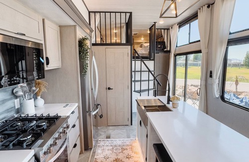 Cholla Bay House | Luxury 2 Story Beachfront RV w/ Lofts – Perfect Family Escape at The Reef!