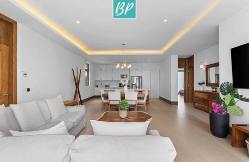 La Puntilla Condo | Luxury 2BR w/5 Pools & Beach Club: Quiya 2902